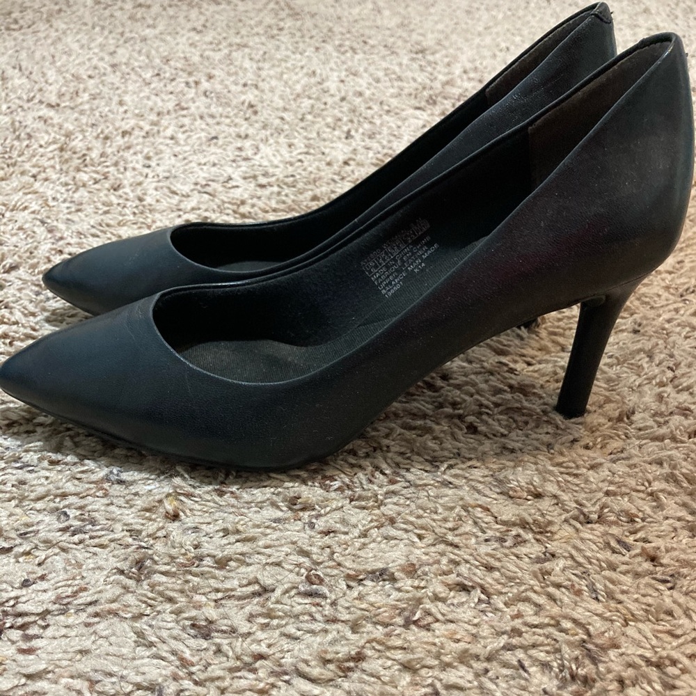 Rockport Black Leather Pumps Work Heels 6